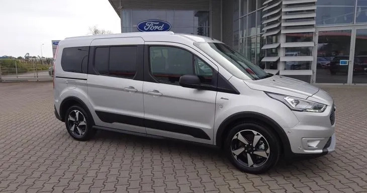 Ford Tourneo Connect cena 140452 przebieg: 10, rok produkcji 2023 z Tłuszcz małe 631